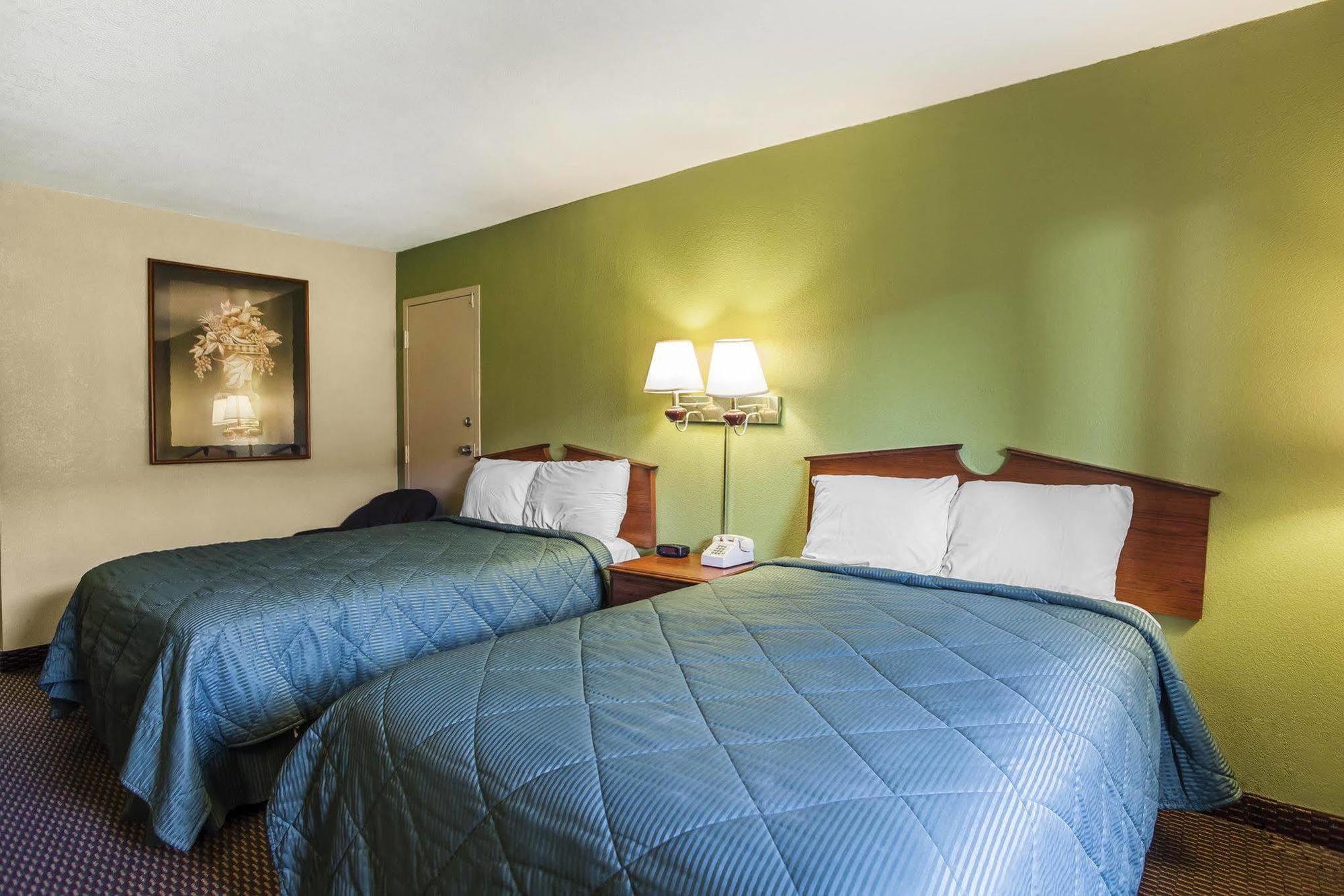 Econo Lodge Inn & Suites Denver Exterior foto